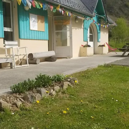 De Montagne Du Plateau De Lhers- Accueil Randonneurs Gasthof