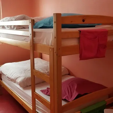 Mini-hôtel De Montagne Du Plateau De Lhers- Accueil Randonneurs Accous
