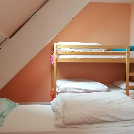 Mini-hôtel De Montagne Du Plateau De Lhers- Accueil Randonneurs *