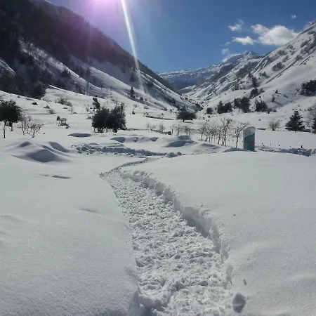 De Montagne Du Plateau De Lhers- Accueil Randonneurs *