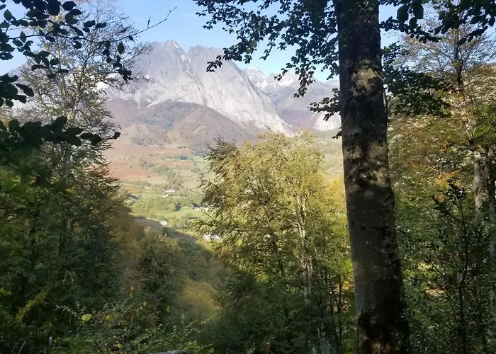 De Montagne Du Plateau De Lhers- Accueil Randonneurs Inn
