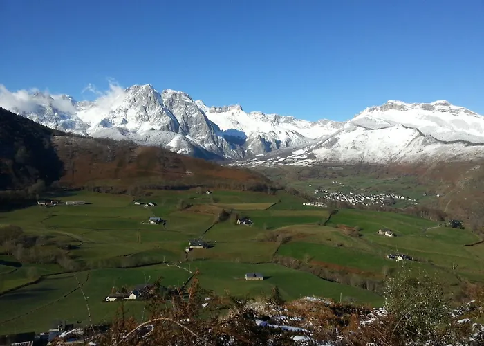 De Montagne Du Plateau De Lhers- Accueil Randonneurs Inn *